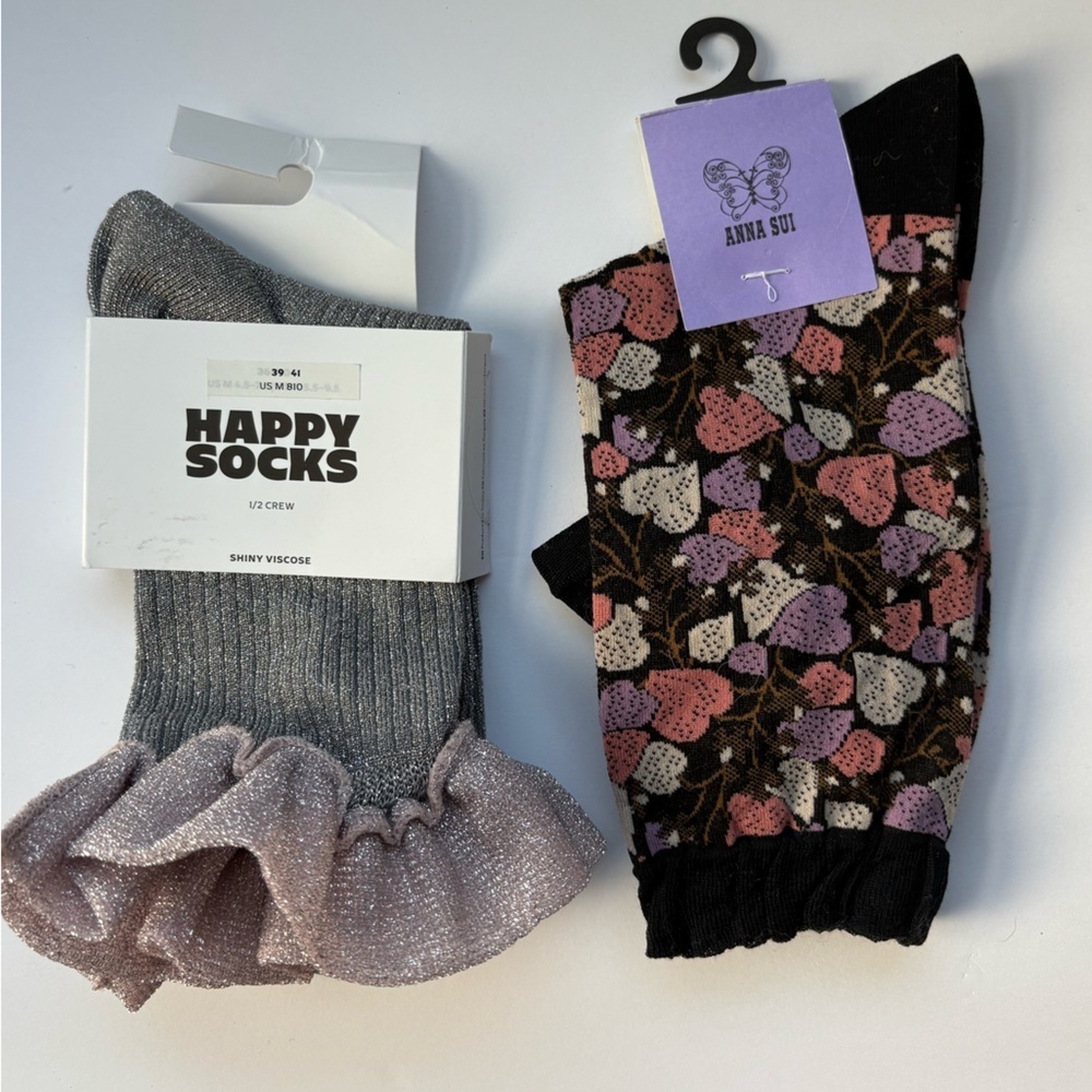 Set of 2 NWT Anna Sui & Happy Socks Casual Socks